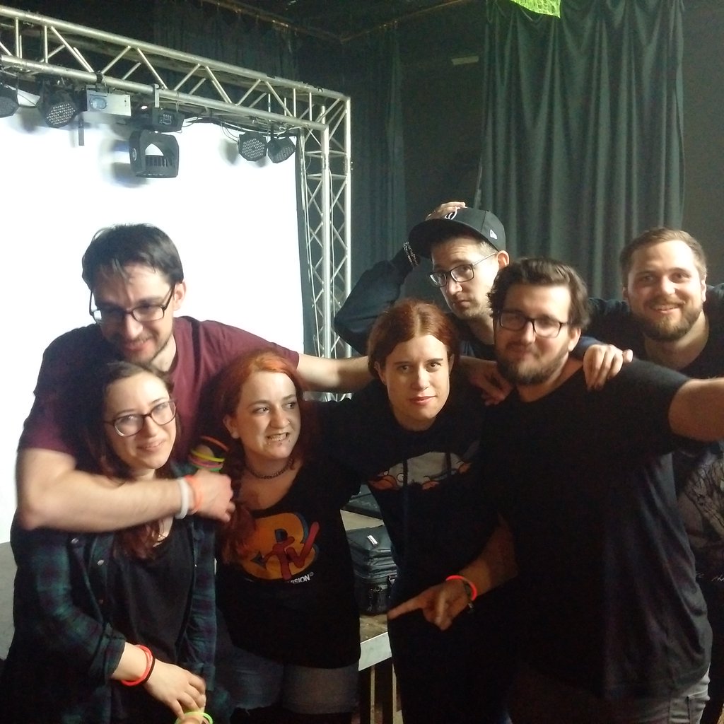 Und hier nochmal mit der ganzen Crew. Ich finde wir haben Stuttgart würdig vertreten. Was für ein Abend. #trashbeans #bohnenliebe #rbtv