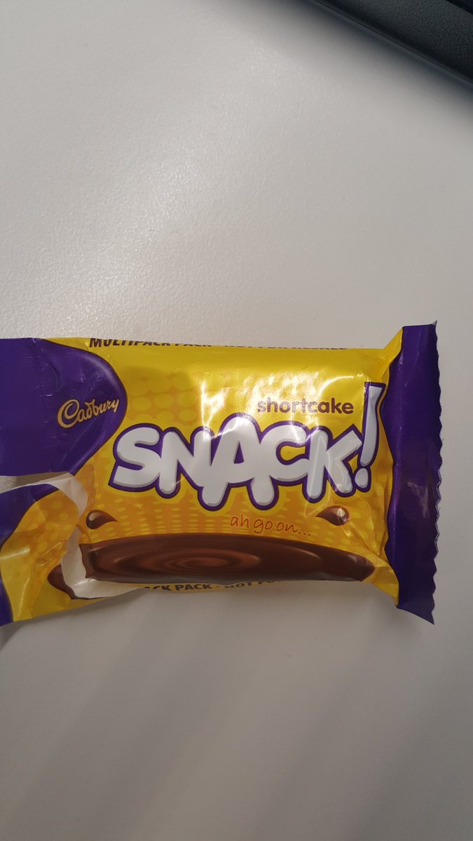 gem_lou1's tweet photo. 2.5syns a biscuit and two in the pack. 5syns a packet for a really quite nice chunky real chocolate biscuit!
#GetSkinnyOrGoHome #livehappy https://t.co/u5IV8us9EY