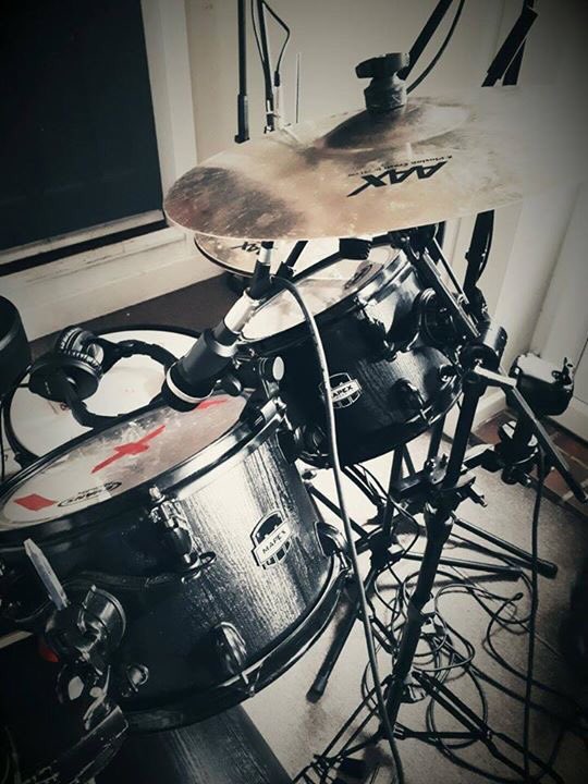 bramblenapskins's tweet photo. FINALLY off n running with the album!

Big Sam's been laying the groove all weekend, you should be excited! #album https://t.co/Xmi8mCU6ef