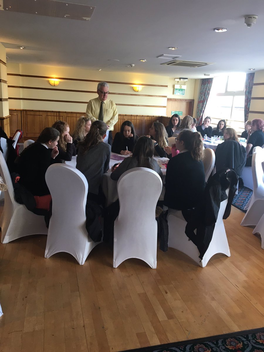 DYWAyrshire's tweet photo. Walter Smith @PrincesTrustSco doing a q&amp;a with Stuart Clark of @Solarvis #AYE17 https://t.co/68B0kGrUN3