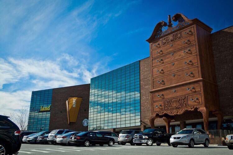 FLSOutlet's tweet photo. Wondering what's like to #Shop the #WorldsLargest #Furniture store @FurniturelandS? #VisitNC #InteriorDesign -->https://t.co/HXNKVPRShc https://t.co/ZQxC92Z4tj