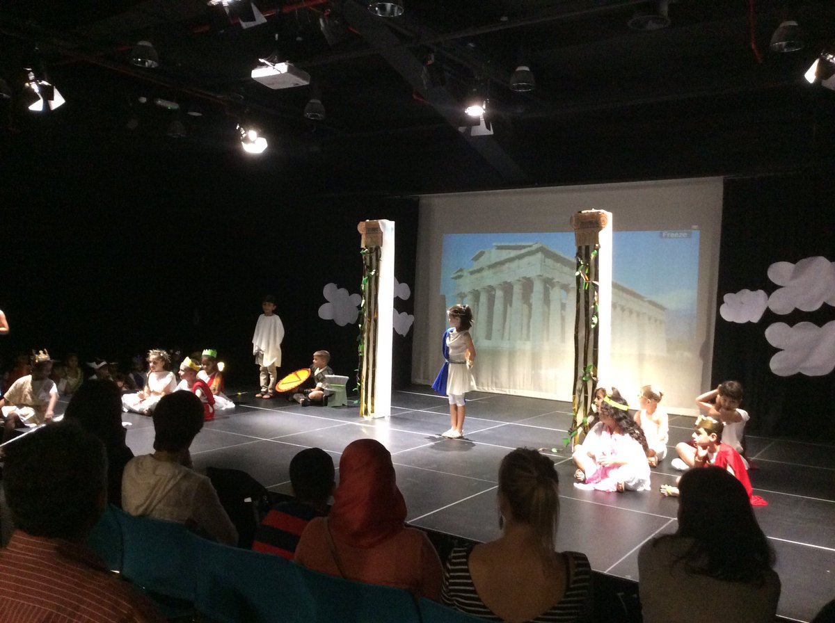 WSO_Year3's tweet photo. 3L an incredible show https://t.co/avAgZ81pIi