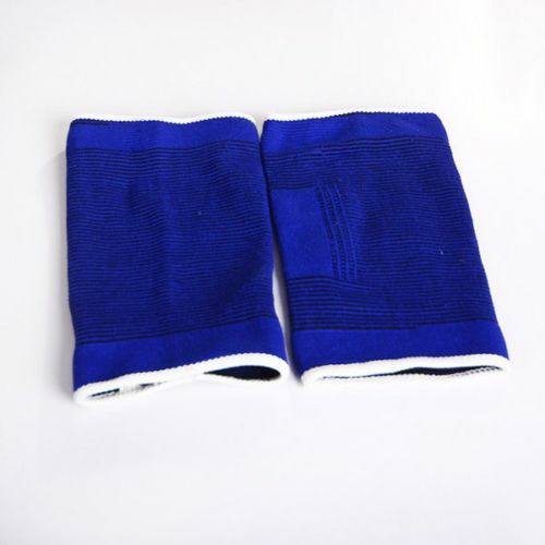 Charlessports3's tweet photo. #Knee #brace 
Available in all colors 
Email us for price and detail's
E-mail : info@charlessports.biz
Gmail : charlessports26@gmail.com https://t.co/gyGXrqovr6