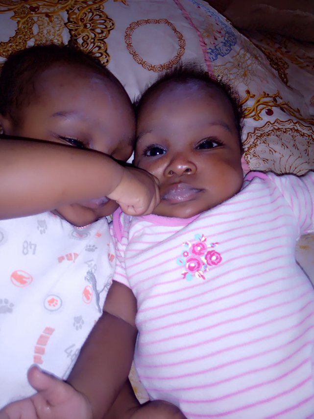 f_muktar's tweet photo. Twins Fighting https://t.co/W3lIFMwoZD