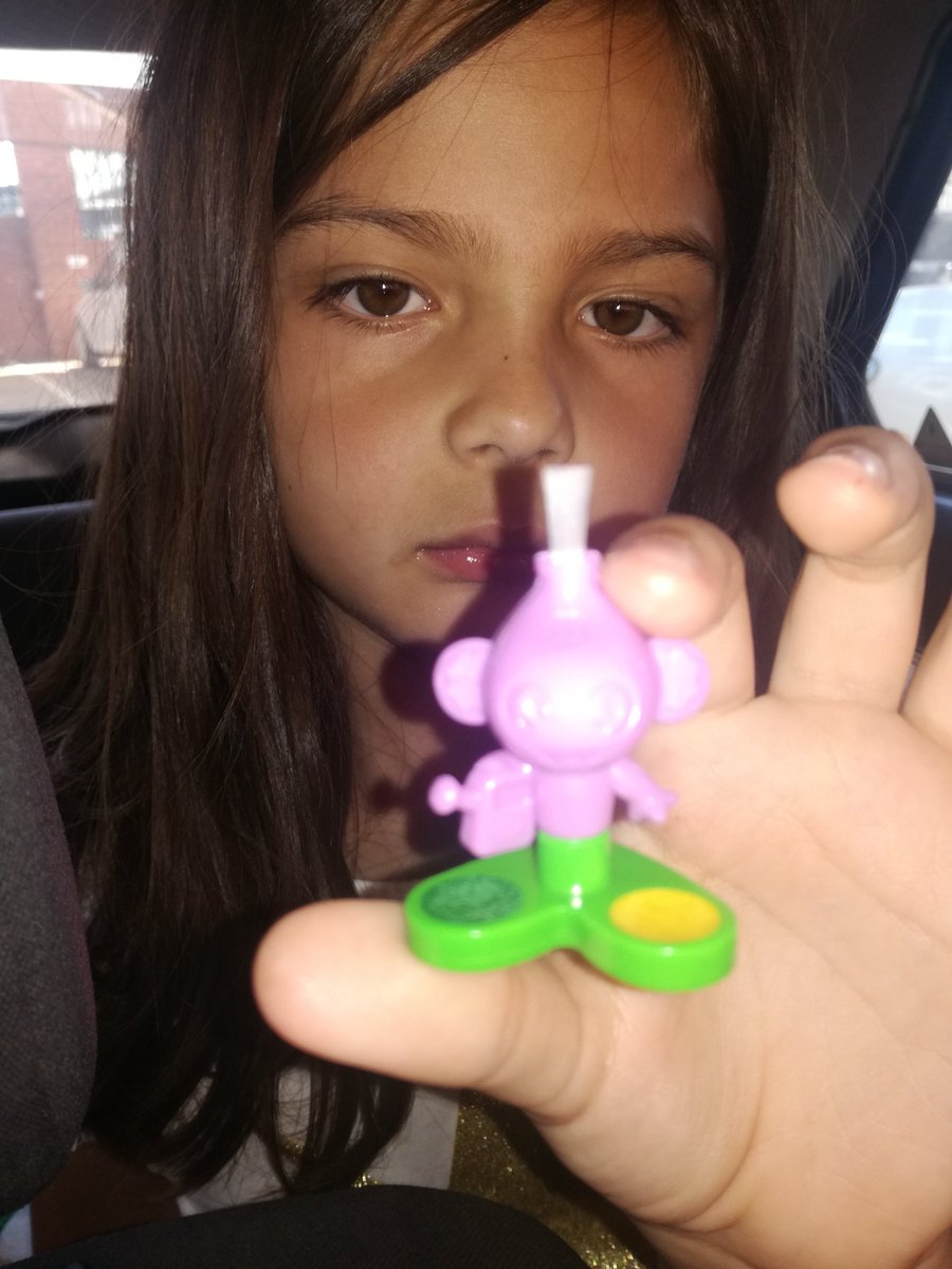 ppharyn's tweet photo. #KinderJoyToy #WIN #NickFest
  #pickme
My kids want to go so badly #beggingmom https://t.co/XC3PGsmbpR