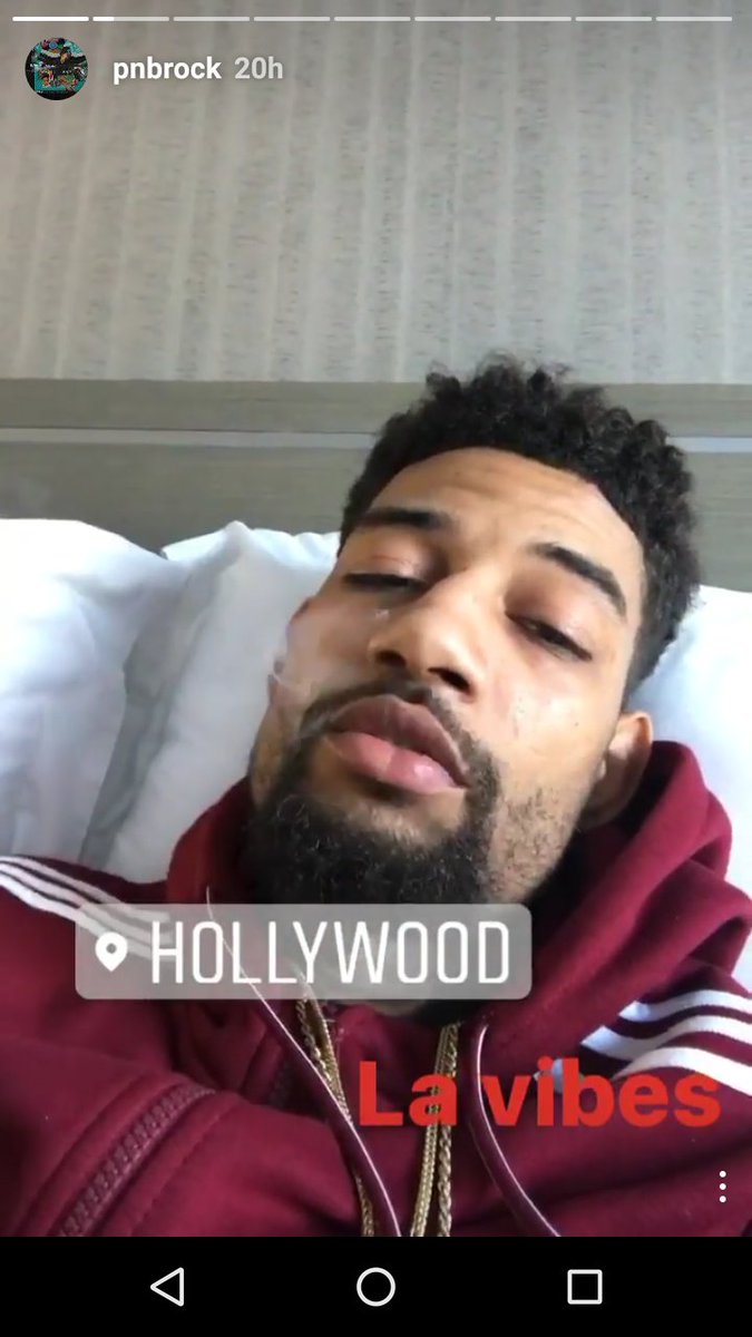 GusttavChris's tweet photo. IN HOLLYWOOD ONLY LA VIBES " 
HE KNOW HOW LIKE THE LIFE 😎 https://t.co/ZsVGZSRRdv