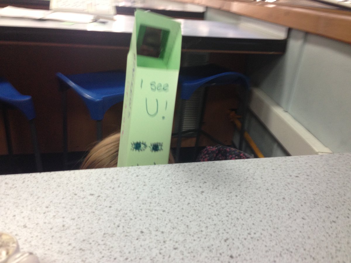 science_ihs's tweet photo. S1 science spent period one today making and using periscopes. @ihsupdates https://t.co/Ni9XRabUJ3