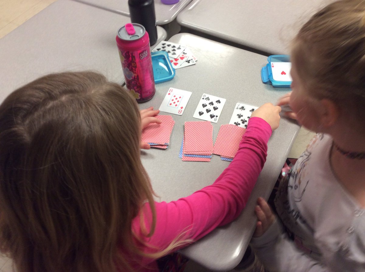 MrBHighview's tweet photo. Kicking off the Monday after break with some Two-Digit/Three-Digit Snappers with @MrSHighview's class! https://t.co/pVkAqmhclb