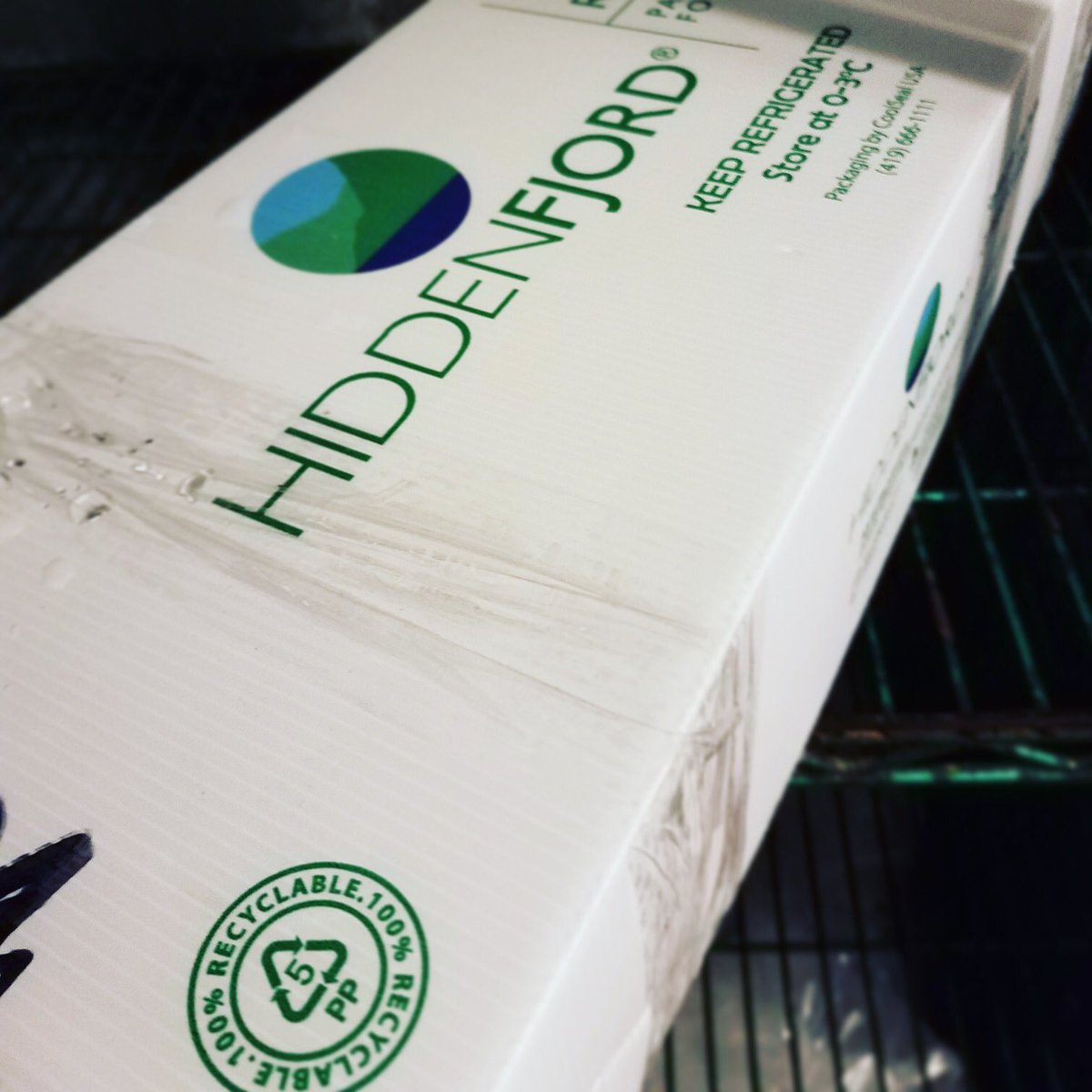metromarket_cle's tweet photo. Another reason to love Faroe Island Salmon..they're now arriving in 100% recyclable packaging. 🌎♻️ #MetroMarketCLE https://t.co/E0XgeR1oeq