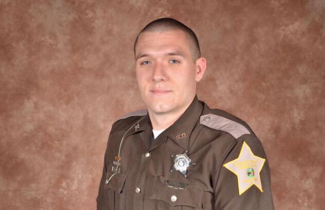 mhkarickhoff's tweet photo. Today the Indiana House will recognize Deputy Carl Koontz and law enforcement for the sacrifices they make protecting us every day https://t.co/2OS9YPXFSO