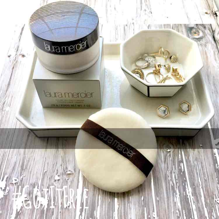 V_Muller2's tweet photo. The @LauraMercier #HowDoYouTLSP is ultimate perfection for finishing your look!Thx @Influenster #complimentary gifts https://t.co/ZOoi4Bj72E