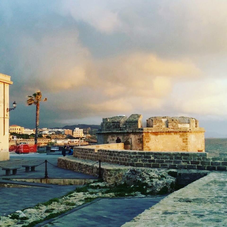 shinogekai_'s tweet photo. Gita domenicale ad Alghero 🌤
#Alghero #Sardegna #gitadomenicale #sardinia #friendstrip https://t.co/Iq8spVpAOb