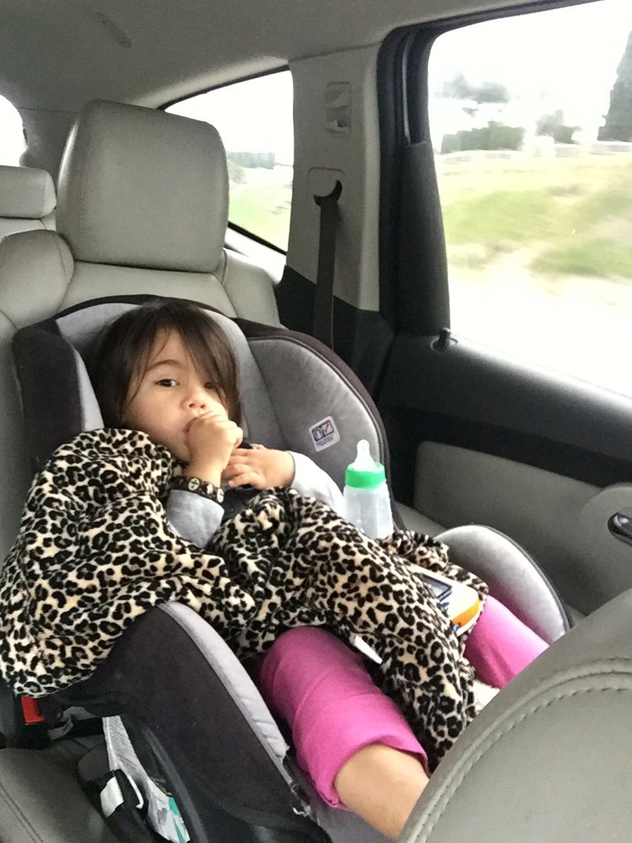 CSUSB_Advising's tweet photo. Last day or school! #mood #babyWendy knows π³ππ― #DoWork #finishStrong #CSUSBAdvising #KeepupwithAdvising #Advisingbaby https://t.co/khxDS8pjpv