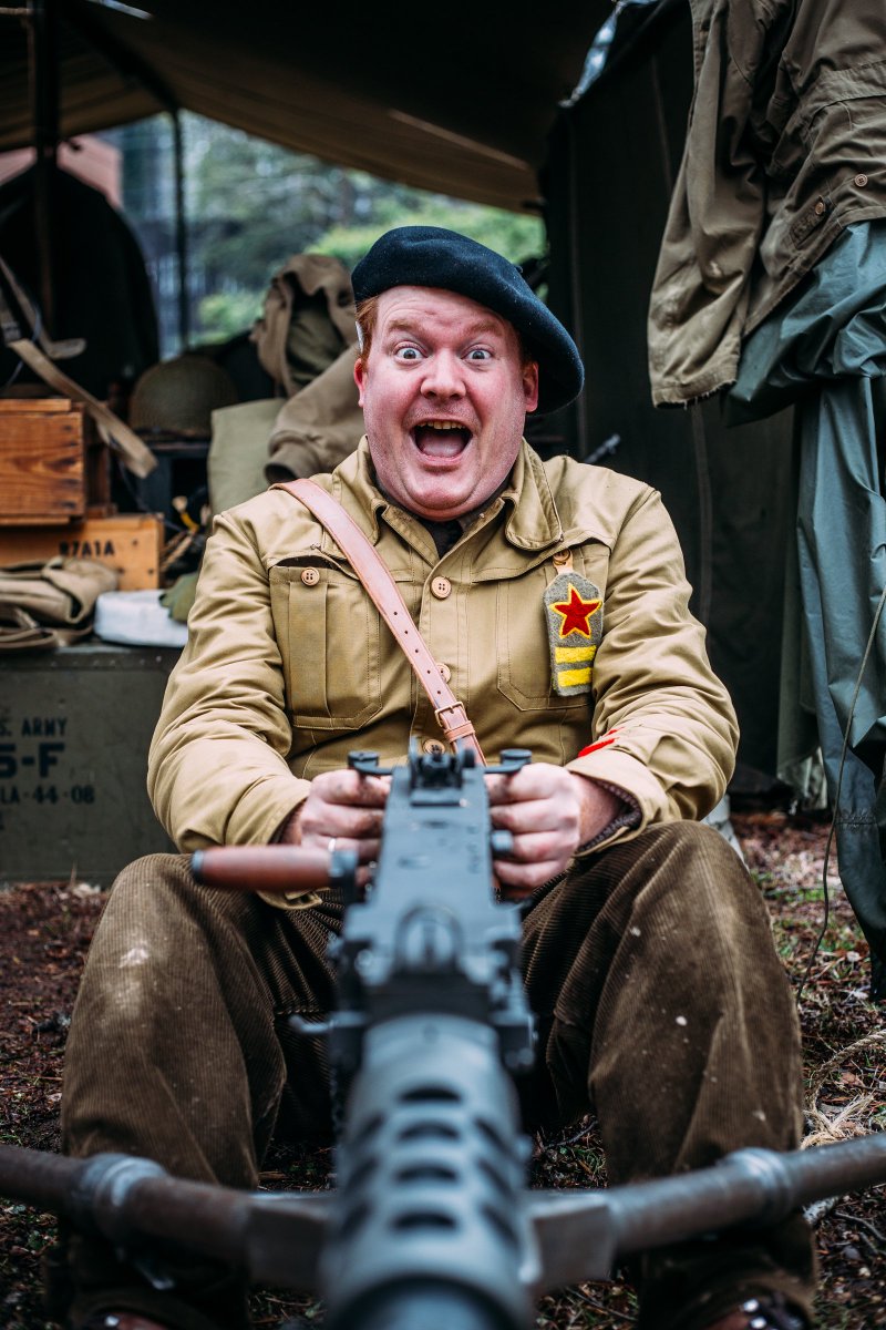 NihilSegniter's tweet image. It wouldn't be MTA if I didn't get a shot of my friend @PhilosophyPunk doing something ridiculous with a machine gun.