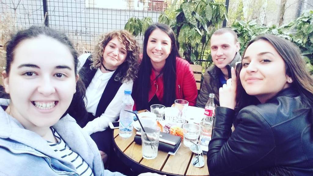 MarijaHolt's tweet image. Sunny with a chance of rain #CSSlove #moji 😍❤ ift.tt/2n0QvSt