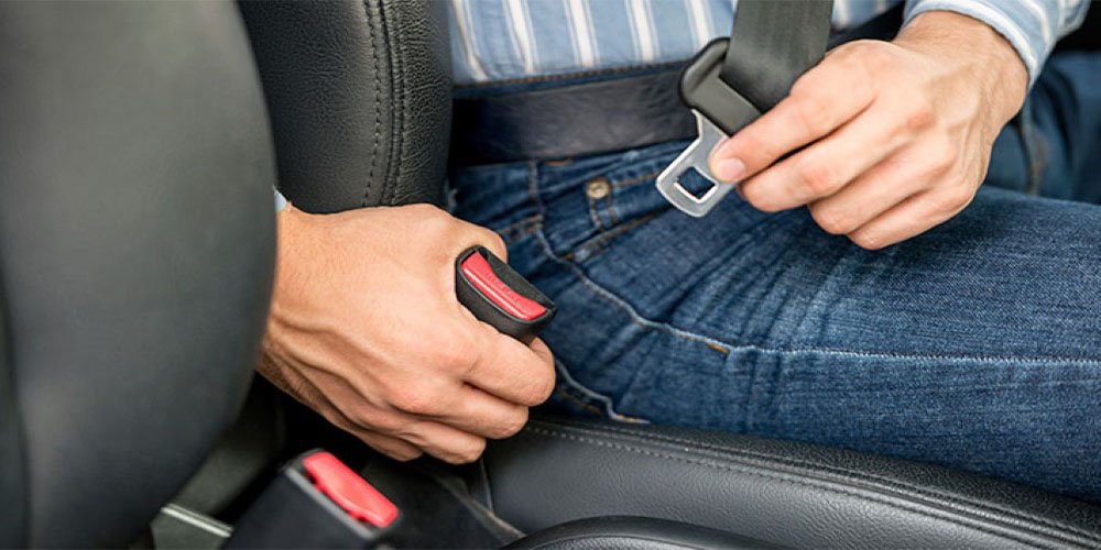 autotaveras's tweet photo. Aunque viaje a poca velocidad, conozca por qué es un error no abrocharse el cinturón de seguridad https://t.co/BJL1jIpLyU https://t.co/BtVfRW0mEK