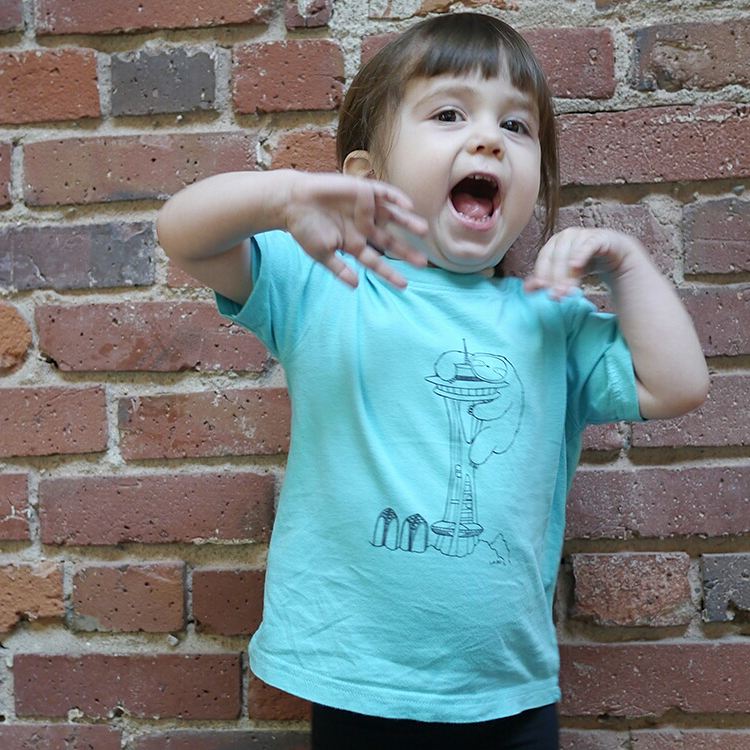 LaRuDio's tweet photo. Had a fun photo shoot of the new #sloth in #Seattle toddler tees. Available at my shop @UglyBabyandLaRu or on https://t.co/iAxVcsRgfZ https://t.co/aPxn11nRgl
