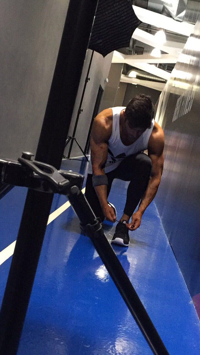 CultoFitness's tweet photo. Lunes de Photo Shoot https://t.co/hPZMJzkQHO