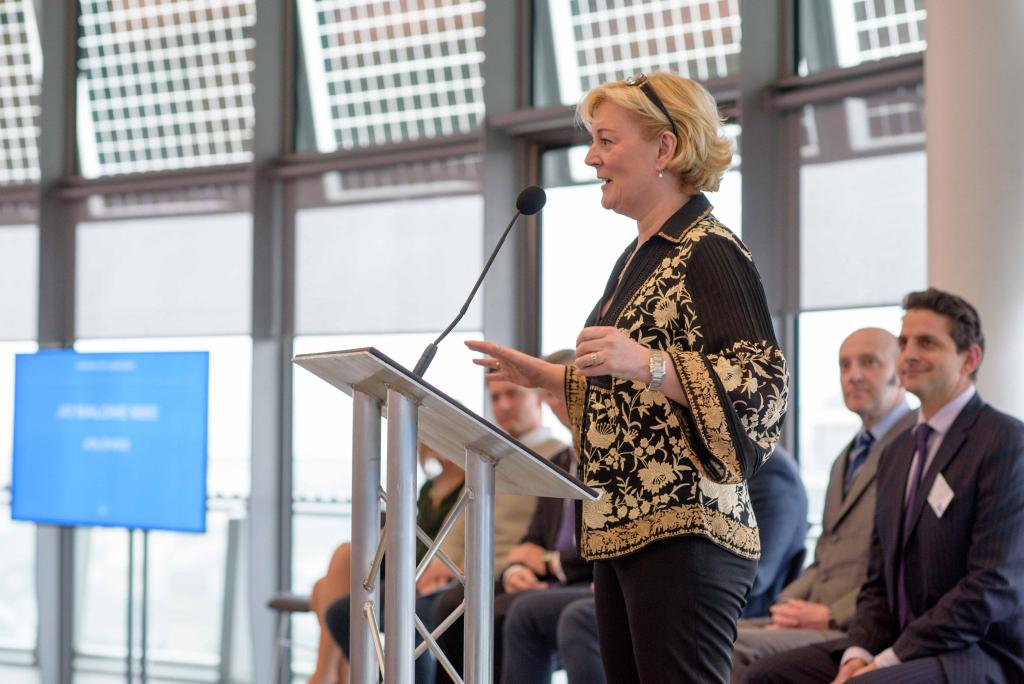 dariusnorell's tweet photo. Great day at City Hall hosting #mayorsentrepreneur with @SadiqKhan and inspiring Jo Malone. Brilliant ideas from London's students and grads https://t.co/esn1RC3bQm