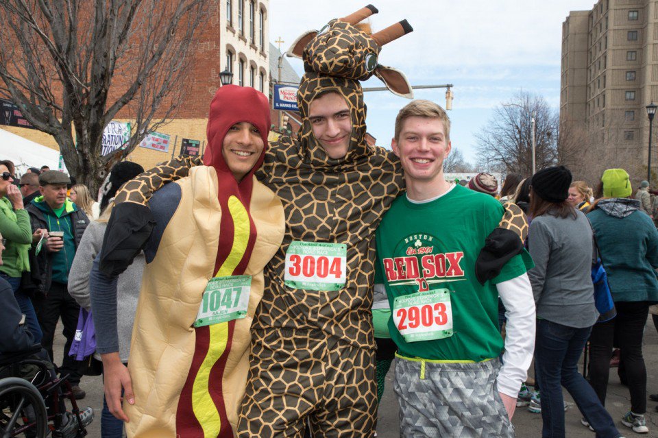 masslivenews's tweet photo. There were some seriously creative costumes at the Holyoke St. Patrick's Road Race. https://t.co/eRiKaCiblb https://t.co/7MVw4OnKv8