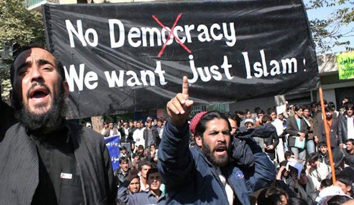 MSLMNJ's tweet image. 51 jihad terror-linked groups operating in Muslim neighborhood of Brussels: “Nearly every attack on the west since… m.tbnn.it/Ngnjdp