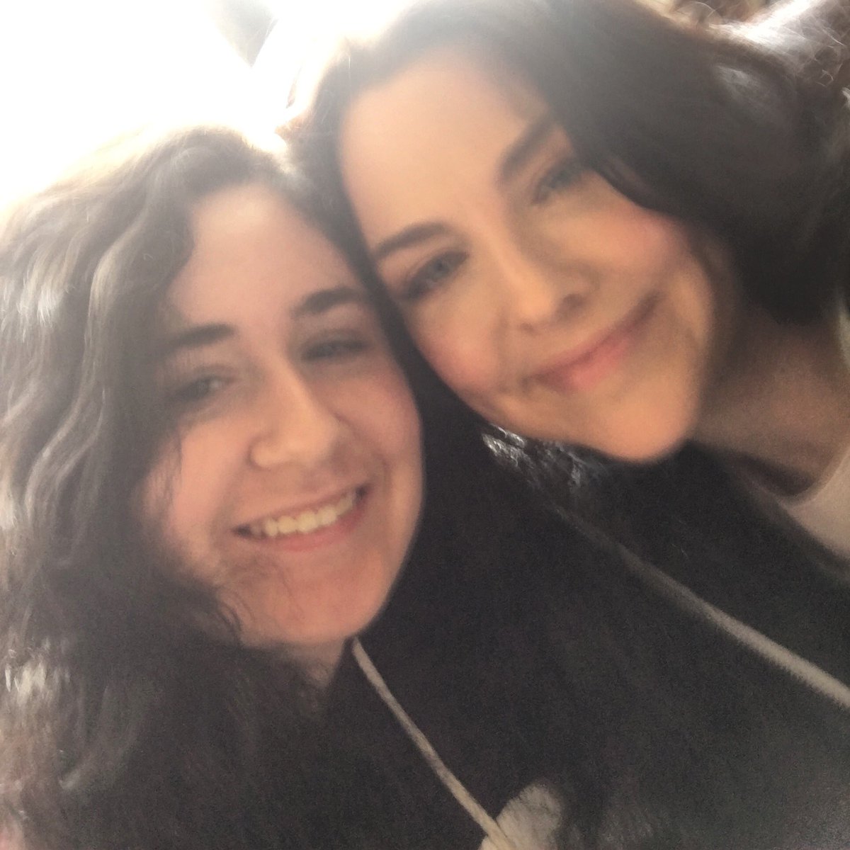 Sarah 🎧 (x_x) (@sarahbear654321) / Posts / X
