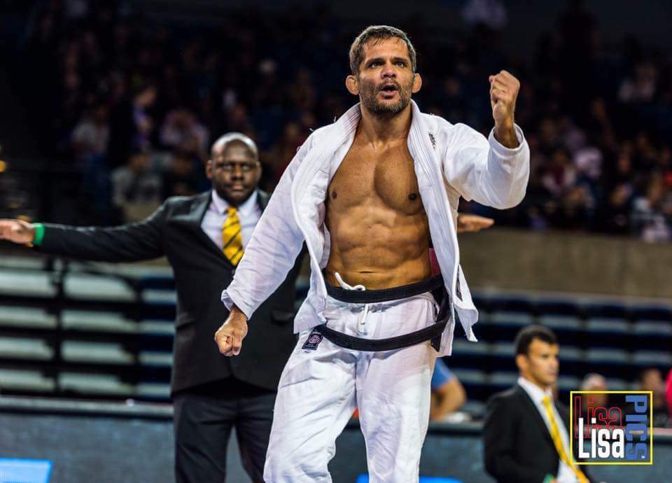 JohnOwning's tweet photo. If you see this man walking your way, run. The most frightening man I know. My coach Cassio Werneck #PanChamp https://t.co/oUe3U012wq