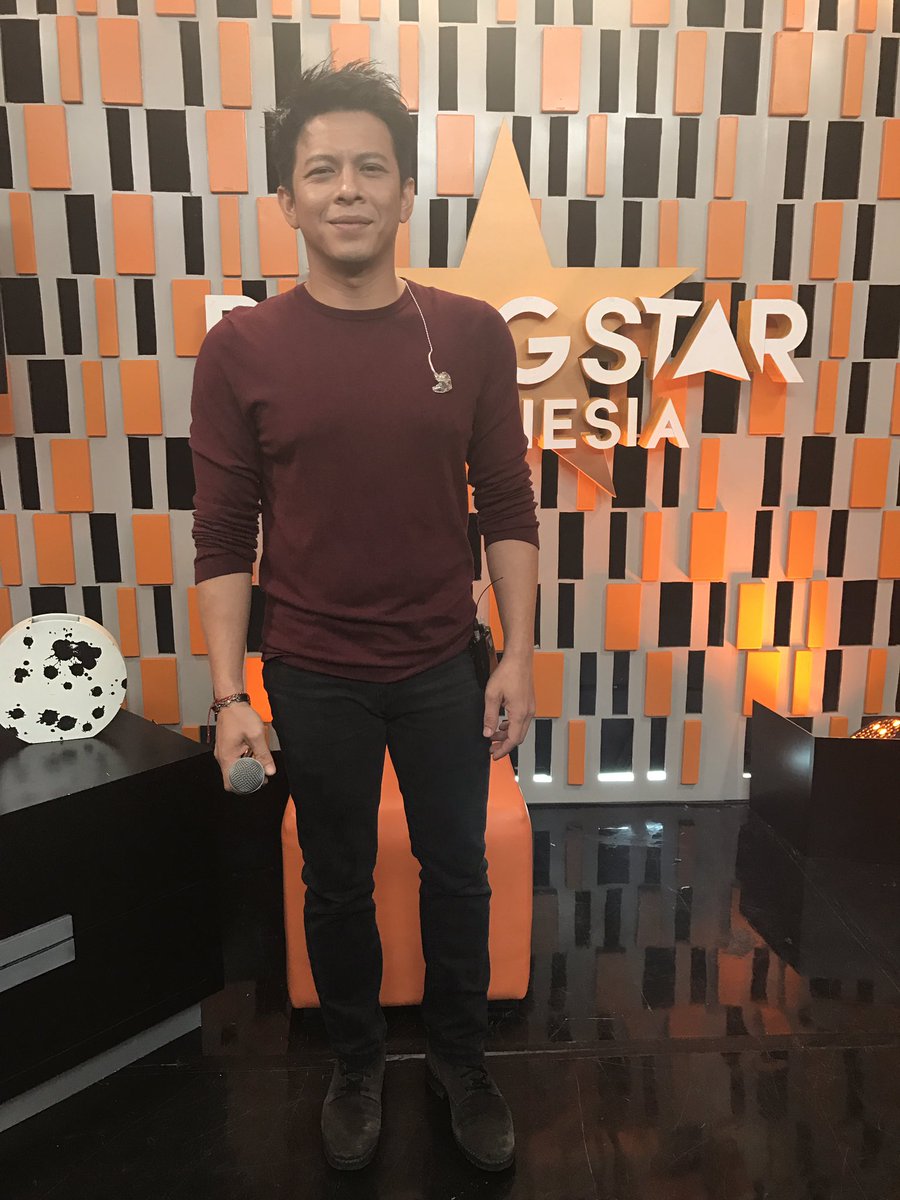 Stayyy tune truss karena abis ini akan penampilan dari expert <a href="/R_besar/">Ariel Noah</a> !!! Ayoo jangan pada tidur dulu yah genkz #RSISemiFinal