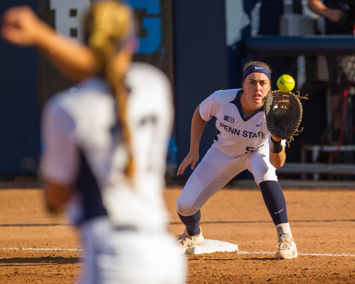 DailyCollegian's tweet photo. .@VinceLungaro explains why Penn State softball is showing more potential https://t.co/Nk9UyvTnop https://t.co/G7DEuJ0TwN