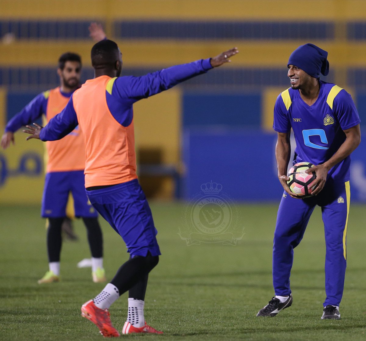 AlNassrFC's tweet photo. بحمد الله .. شارك في التدريبات الجماعية اليوم الكابتن عبدالعزيز الجبرين
وذلك بعد أن أنهى برنامجه التأهيلي واللياقي
عودا حميدا
#اهلا_بالجبرين https://t.co/siwfD1eOwC
