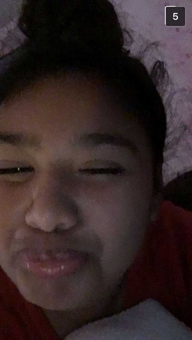 reallyrosillo's tweet image. lmao my sister kept sending me snapchats