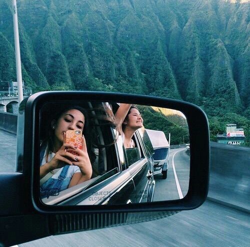 cmamanquilafait's tweet photo. Un road trip entre potes c'est vraiment un truc que je veux faire au moins une fois dans ma vie https://t.co/0HdMPdXzDg