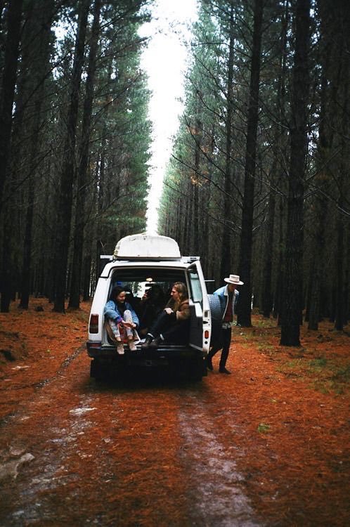 cmamanquilafait's tweet photo. Un road trip entre potes c'est vraiment un truc que je veux faire au moins une fois dans ma vie https://t.co/0HdMPdXzDg