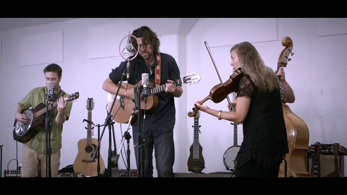 TheRootsChannel's tweet photo. .@TheMayNorth bring the #blues to life in this song, recorded and filmed by @wwsessions. https://t.co/ew1YGJN9mm https://t.co/rsWCF3uZBr