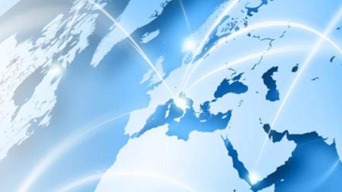 bfmbusiness's tweet photo. EN DIRECT - Suivez la cérémonie des Grands Prix de l'Export https://t.co/ugIpeprx7T https://t.co/ocnU3IB9HC