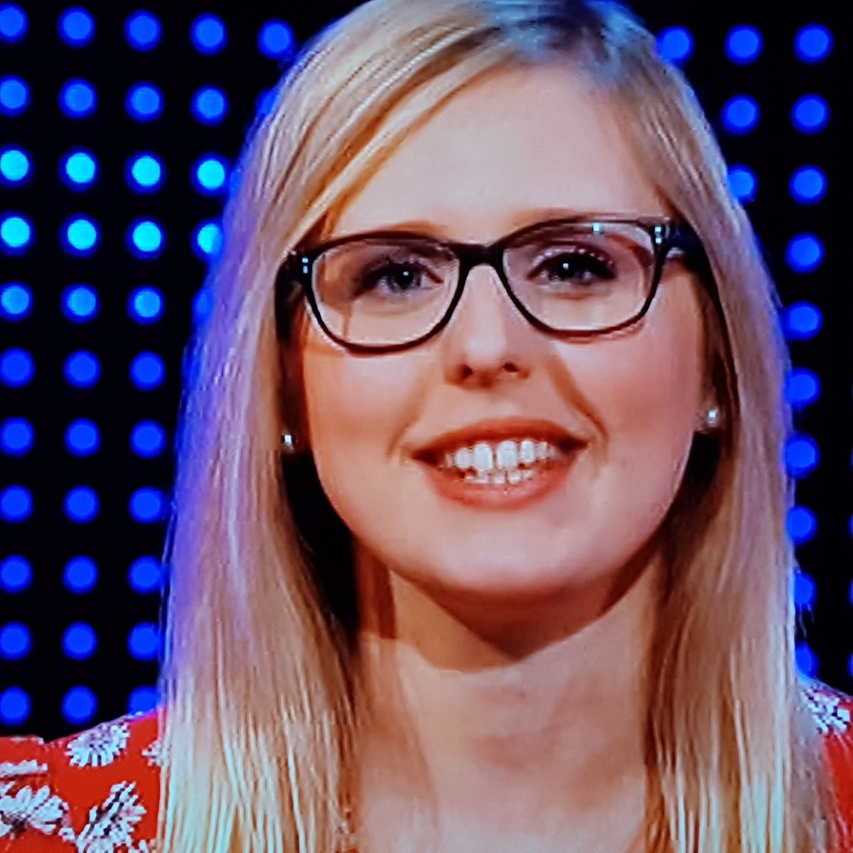 Corinne_flakes's tweet photo. WANTED for daylight robbery #TheChase #JusticeForDarragh https://t.co/IH0QyNSfsx