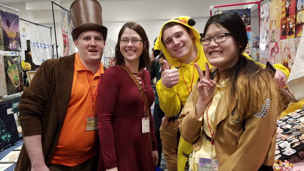 ThatFemaleGamer's tweet photo. Words cannot express how happy I was to meet @irl_encounters at #AODSF! You guys looked awesome! <3 https://t.co/UwyAOCWyHs