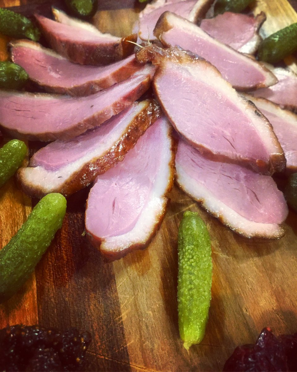 charmcitycook's tweet photo. happy hour = the best hour! thx Cultured 👊🏼@FoodNomad @buzzedinbmore @thebmorecreativ @ShineCreativeTv @TreasonTotingCo @Charmofbmore ... https://t.co/gD7yX6gxUu