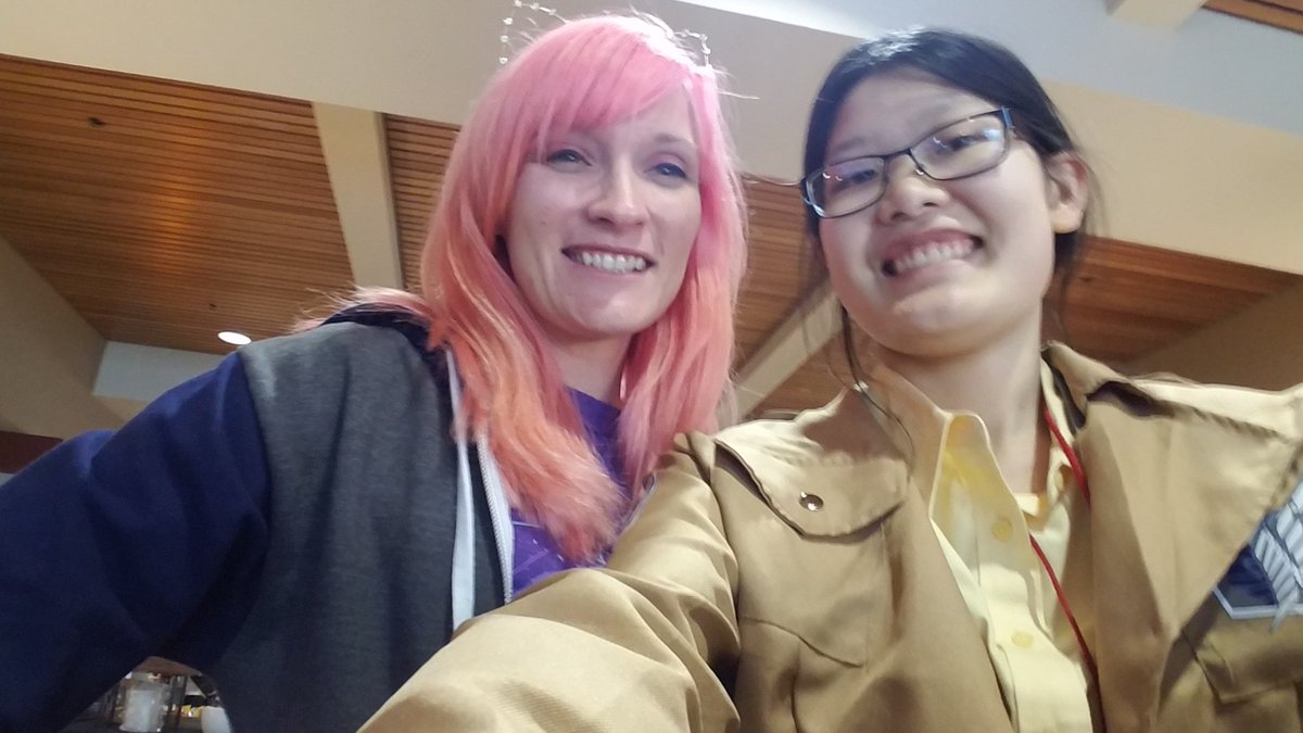 ThatFemaleGamer's tweet photo. Ahhhh @PokeKellz! @FacianeA! Yesterday was magical. ^-^ #AODSF https://t.co/LD4SMGipg3
