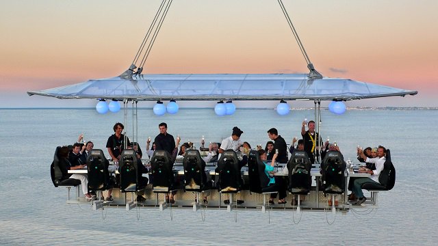 VisitCotedazur's tweet photo. #DinnerInTheSky: be overtaken by the magic of a gastronomical dinner at 50 meters high! https://t.co/EshJucVllg 
RT @MonteCarloSBM https://t.co/nEpMPBqNtc