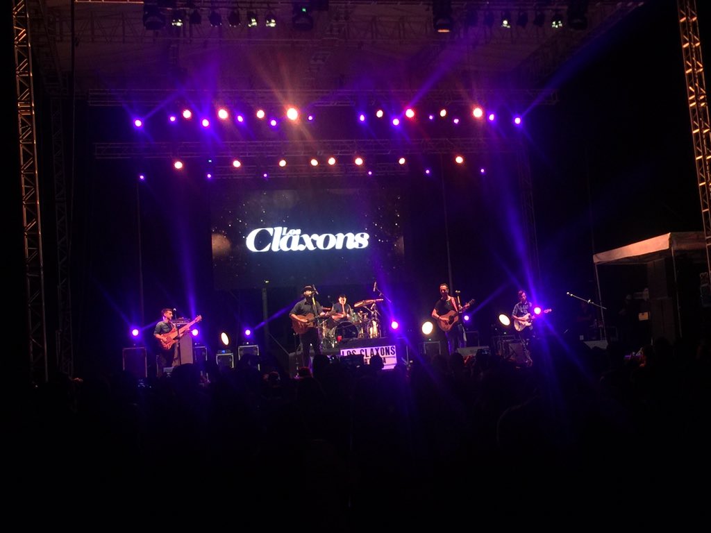ClaxonerosMX's tweet photo. Algunas fotografías del concierto del sábado en Mérida 😉😍 https://t.co/xs4kvI6BsO
