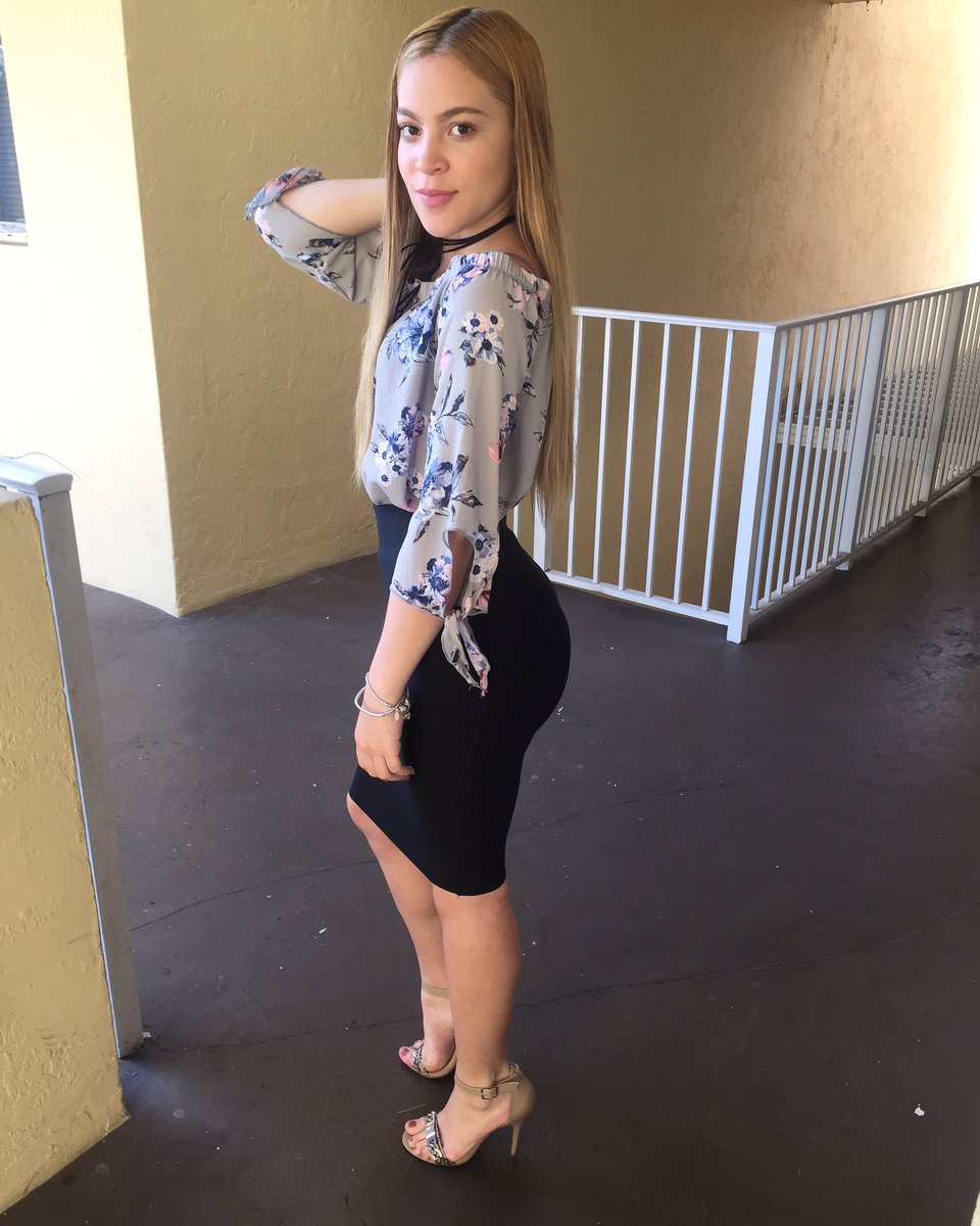 Today #office👸🏼💜