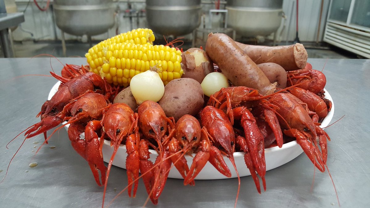 We can't think of a better way to celebrate the first day of spring than boiled crawfish for $3.99 a pound! ow.ly/Fqp330a5oXt