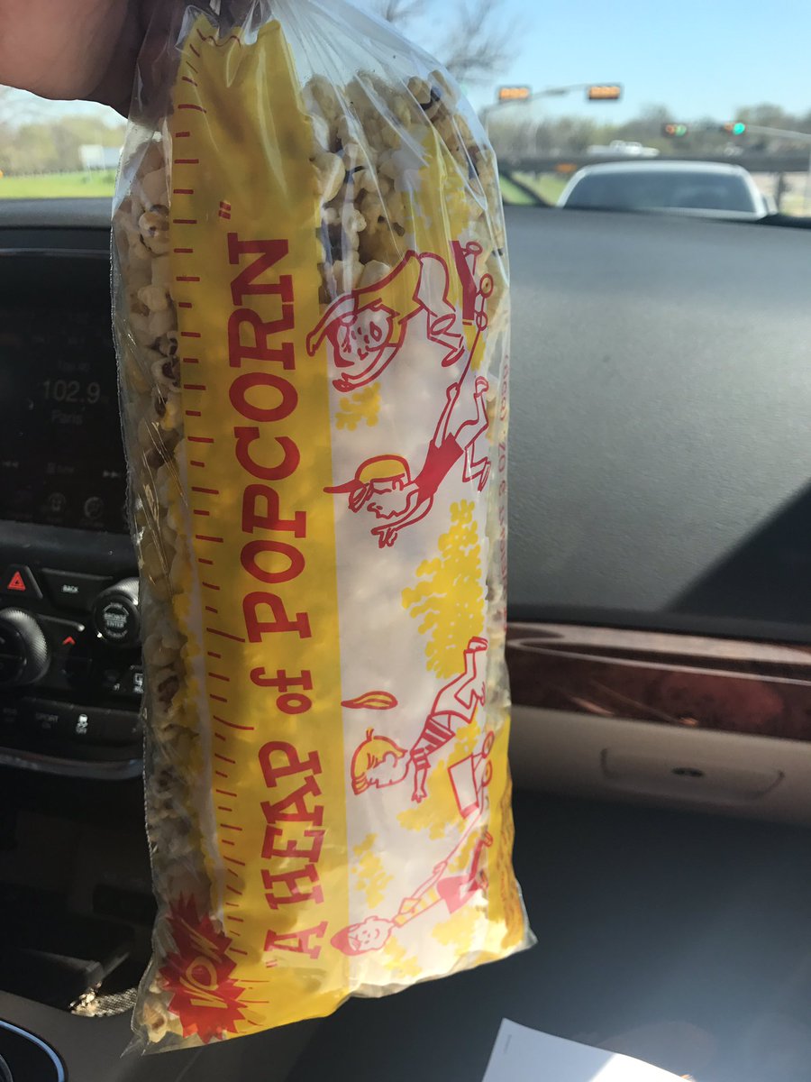 MaribelParra09's tweet photo. Still Eating Popcorn @WNJ @ShermanISD @DowellDeloris https://t.co/ar5PWHqbSM