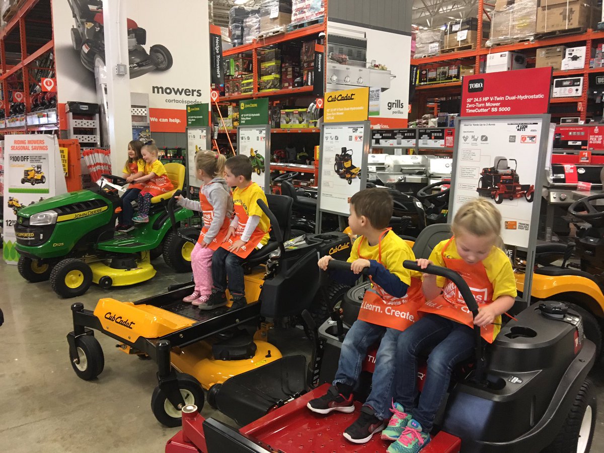 fcorchad's tweet photo. Amazing job by Tim and Rachel taking St. Vincent Pre K on tour of store today. All the kids got to plant 🌻🌻 too. 👏🏻 https://t.co/gvfFuOP20H