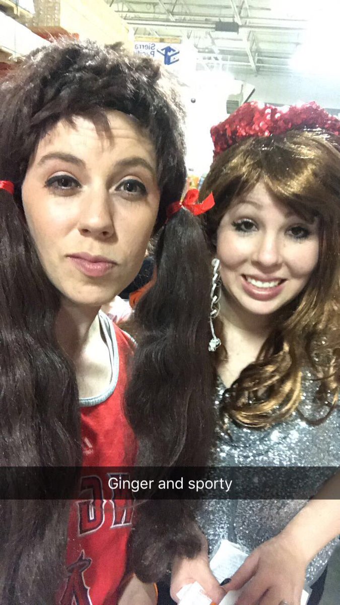 KayMelton17's tweet photo. Best store meeting I have ever been apart of #3313killinsuccesssharing #spicegirls #tellmewhatyouwant https://t.co/ZXE9rc8rdT