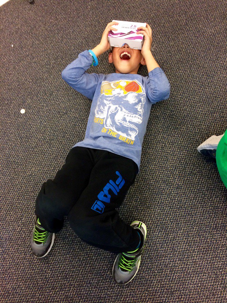 MmeSamuel's tweet photo. Ask your 4/5 what part of our beautiful world they explored today #OCDSB #googlecardboard #OCDSBdll #khps_ock https://t.co/fY5VMYdGzr