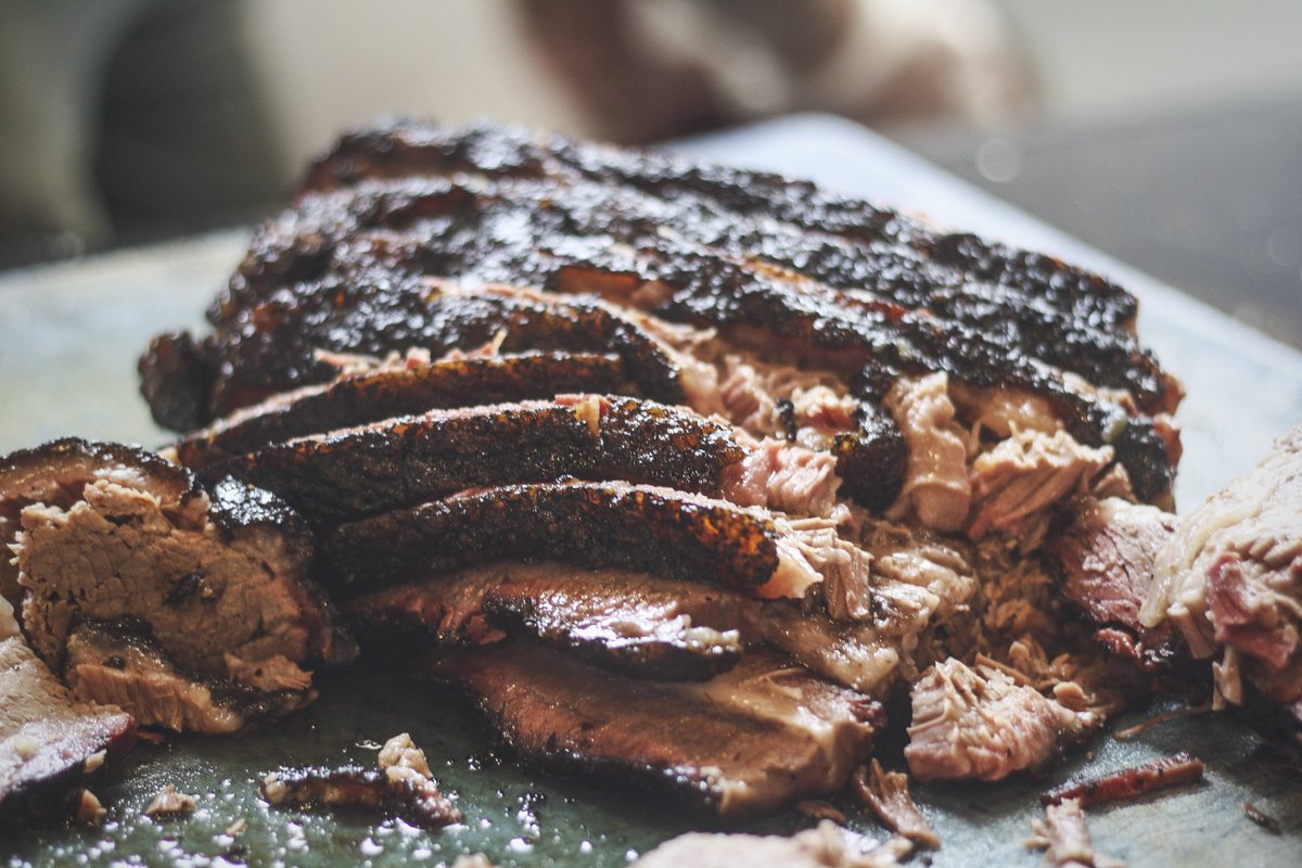 Tips on handling your meat from #Denton's best pit masters: 
wedentondoit.com/blog/2017/3/20…
#Denton #WDDI #bbq