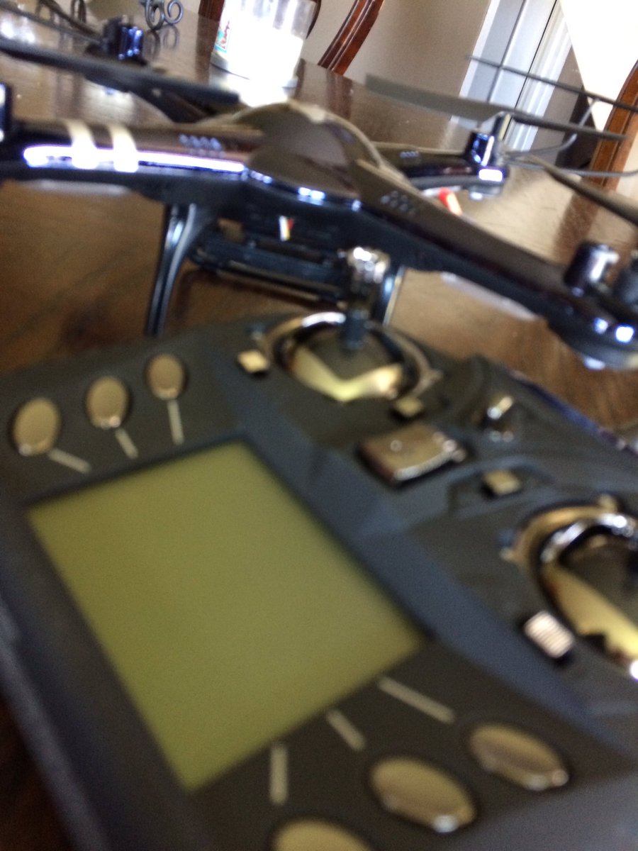 2deepE's tweet image. WAIT TILL I SHOW YOU WHAT YOUR MISSING #2deepE #socialmedia #dronefishing #offshoreextreme