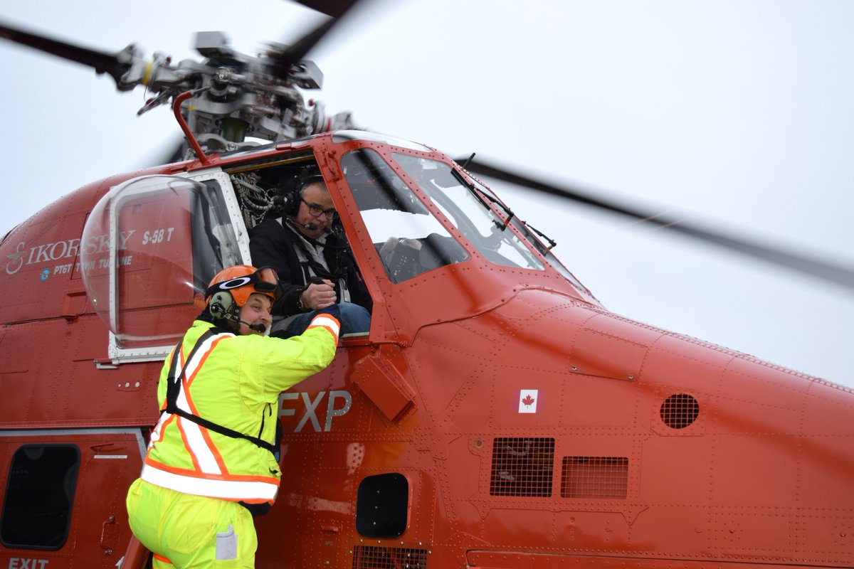 Super job, 9 HVAC lifts in a half hour at Yorkdale Mall early yesterday Sprint Mechanical, Four Seasons Aviation <a href="/heliofaview/">FourSeasonsAviation</a>